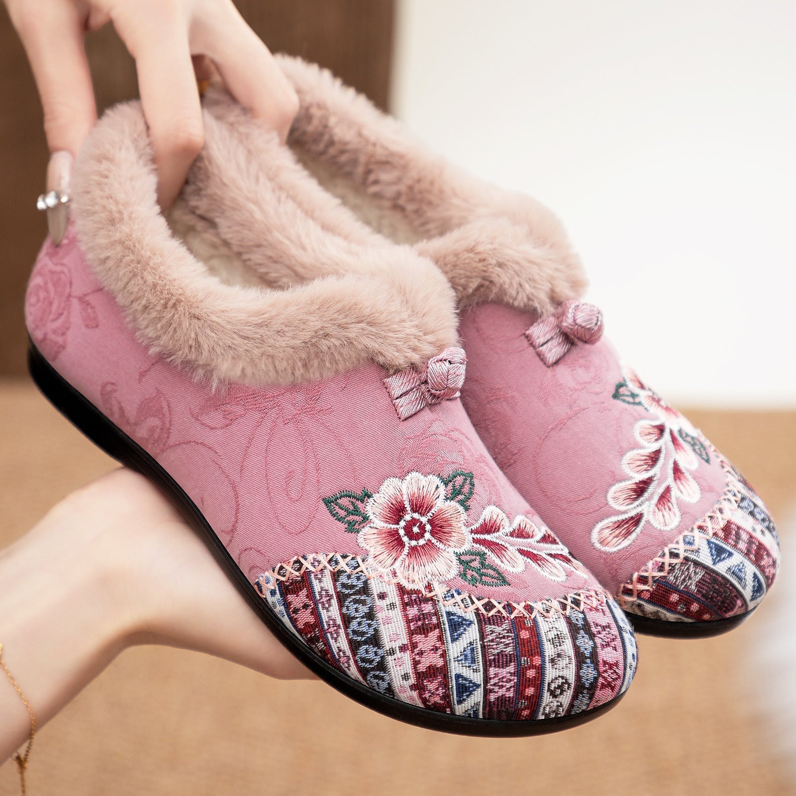 Elodie™ – Winter Shoes for Warmth and Style