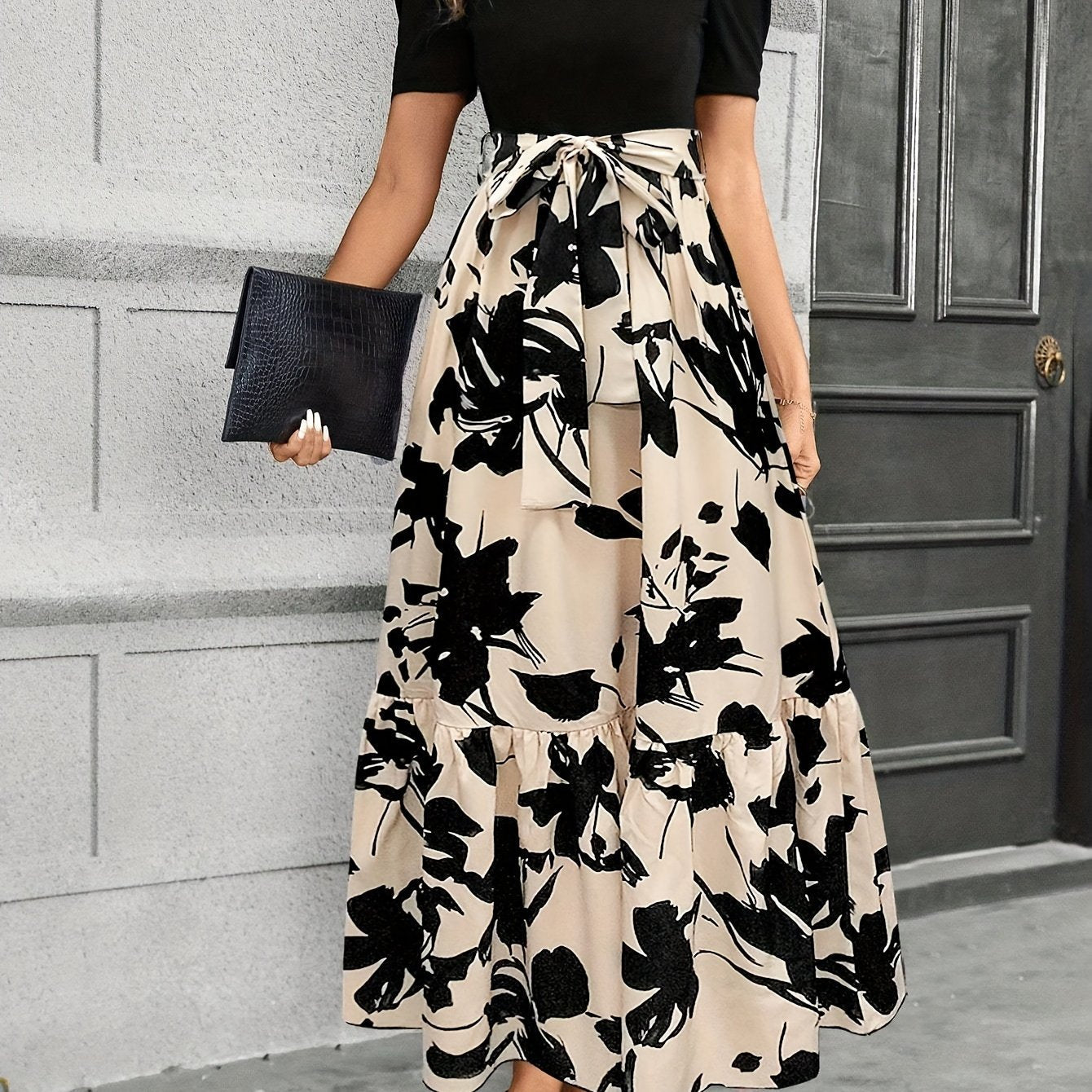 Briony - Floral High-Waist Dress with Ruffle Hem - Ferlora