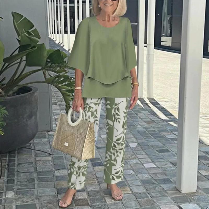 Shirley™ – Effortless Printed Pants Set with Classic Crewneck Top