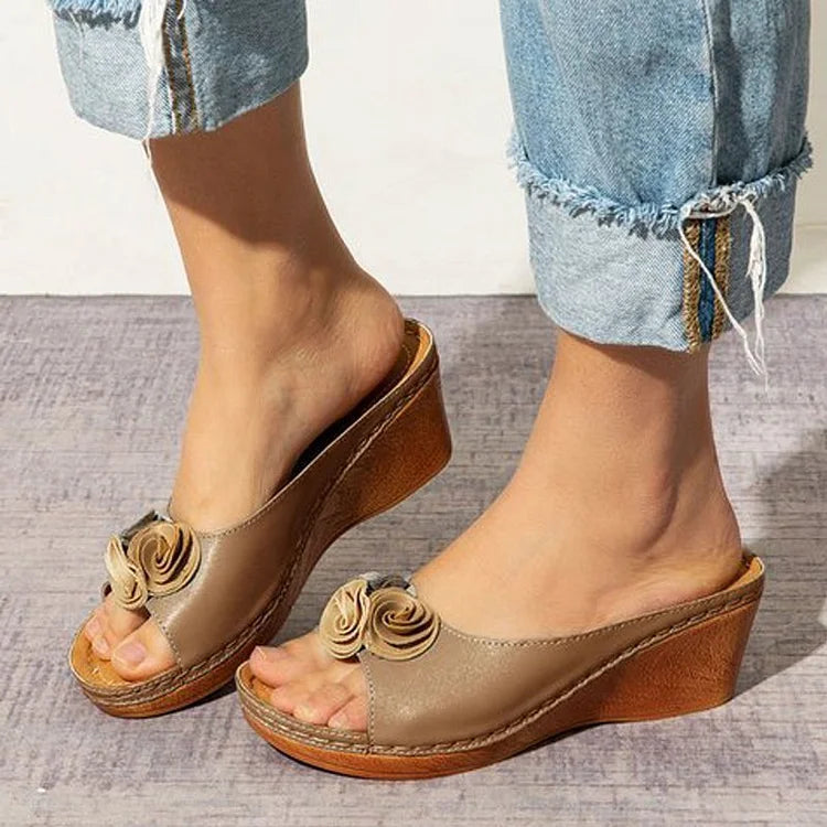 Lily™ - Flower Strap Orthopedic Sandals - Ferlora