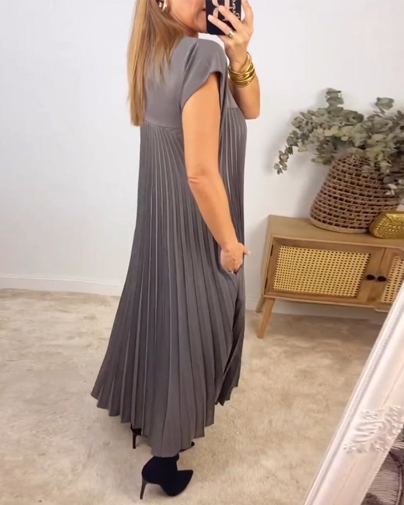 Sophia - Elegant Spliced Pleated Maxi Dress - Ferlora