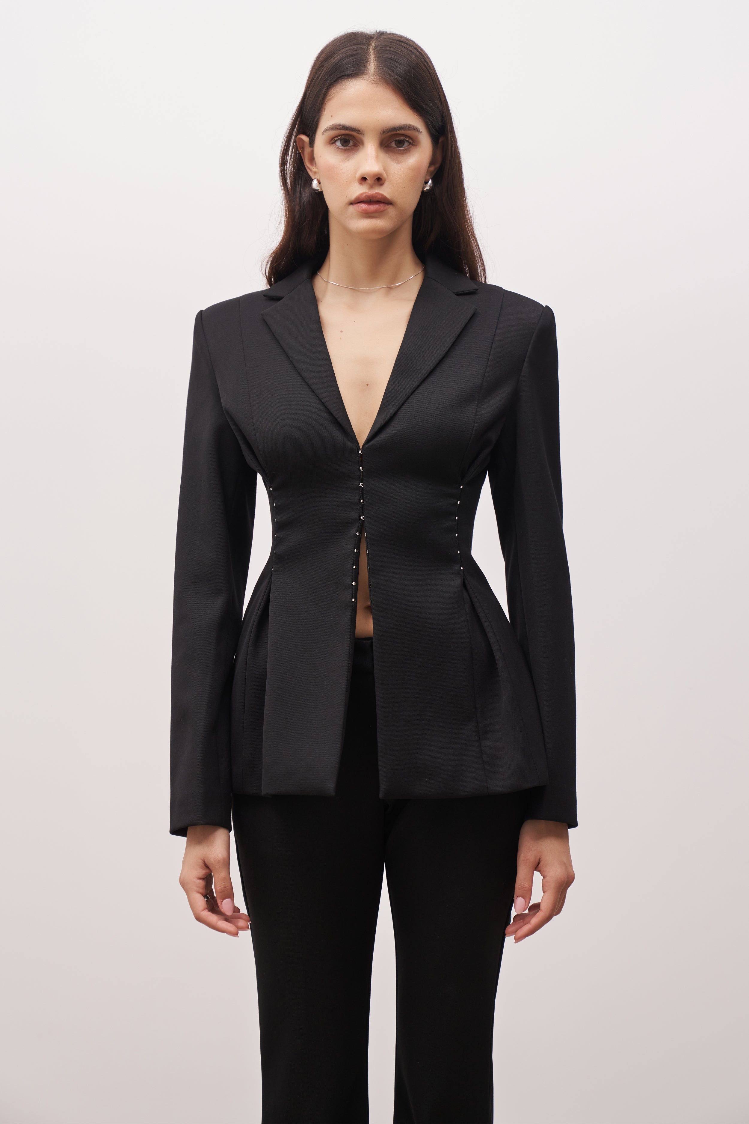 Hook & Eye Hourglass Blazer - Black - Ferlora