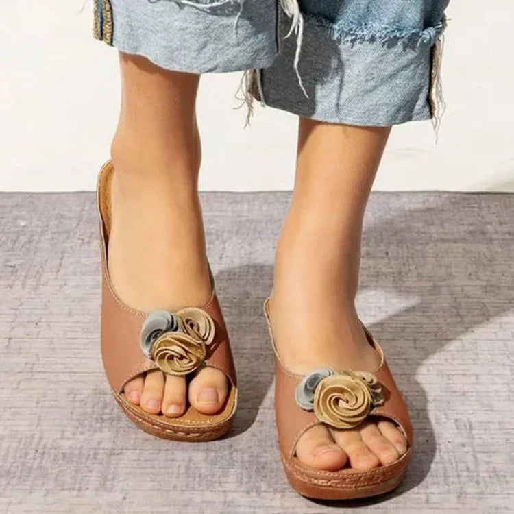 Lily™ - Flower Strap Orthopedic Sandals - Ferlora