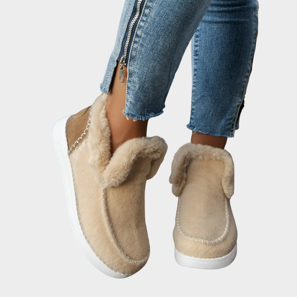 Dakota™ - Cozy Boots