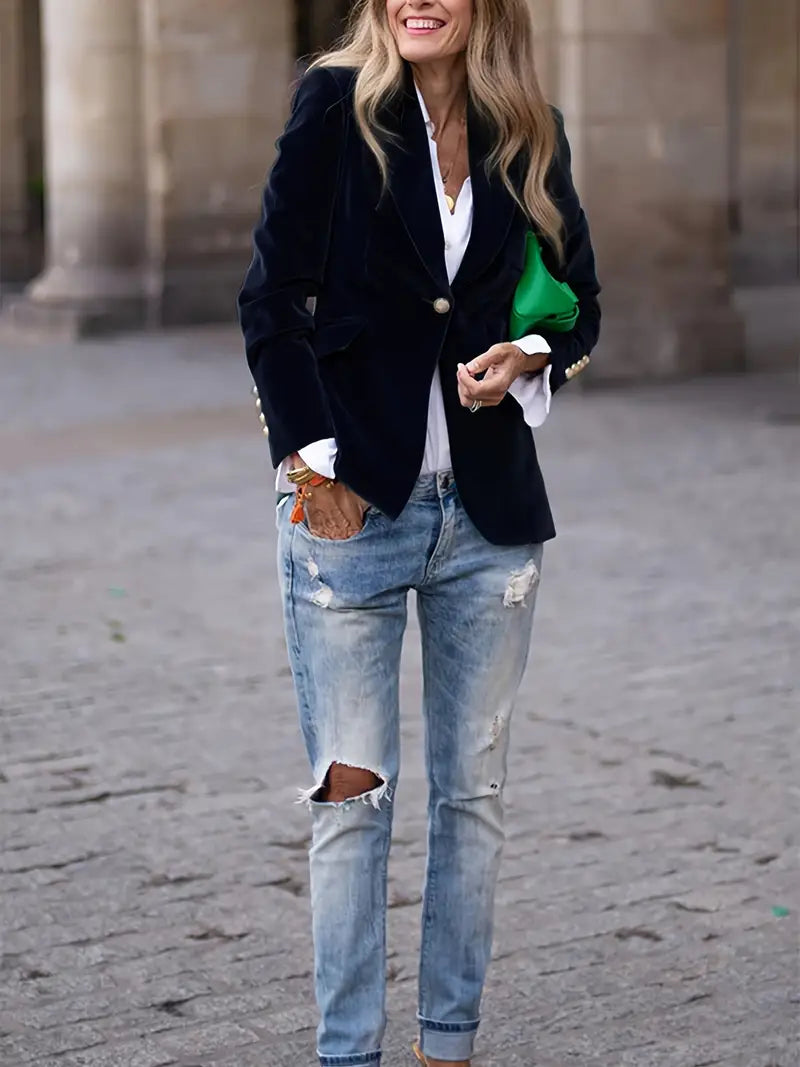 Ferlora™ | Elegant Velvet Blazer for Effortless Seasonal Sophistication