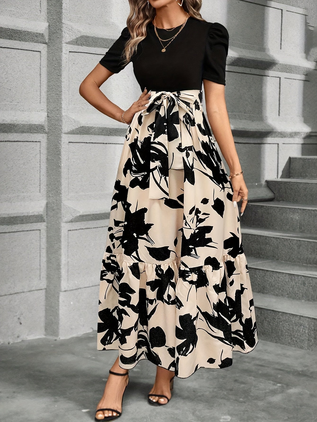 Briony - Floral High-Waist Dress with Ruffle Hem - Ferlora