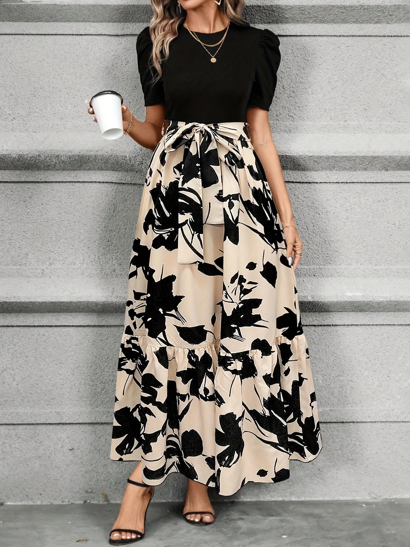 Briony - Floral High-Waist Dress with Ruffle Hem - Ferlora