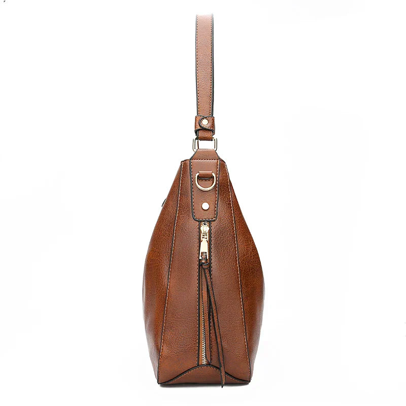 Charlotte™ | Elegant and Spacious Everyday Bag in Classic Black