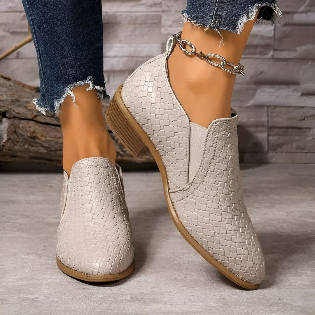 Brooke™ – Oxford Shoes for Timeless Everyday Elegance