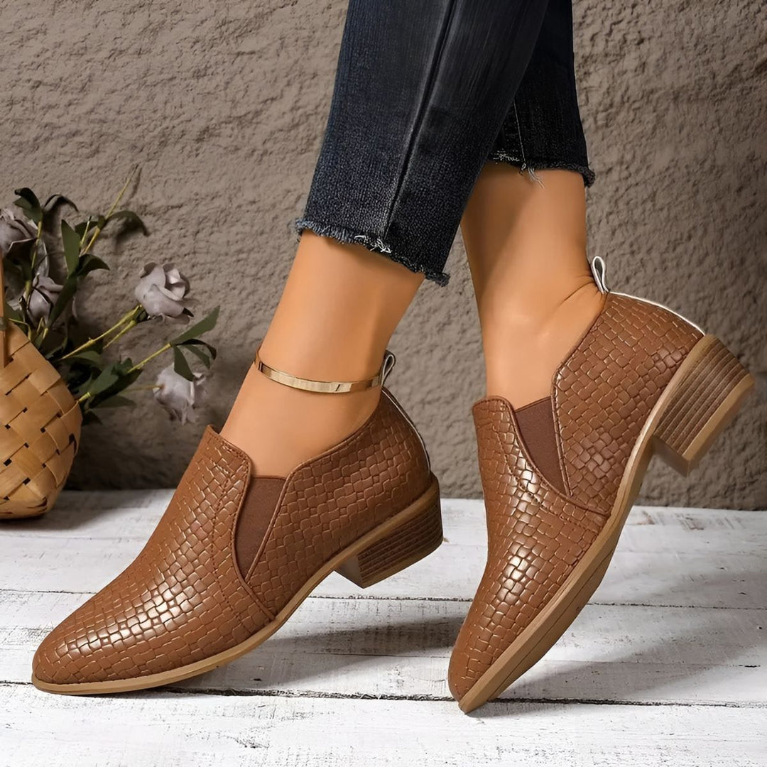Brooke™ – Oxford Shoes for Timeless Everyday Elegance
