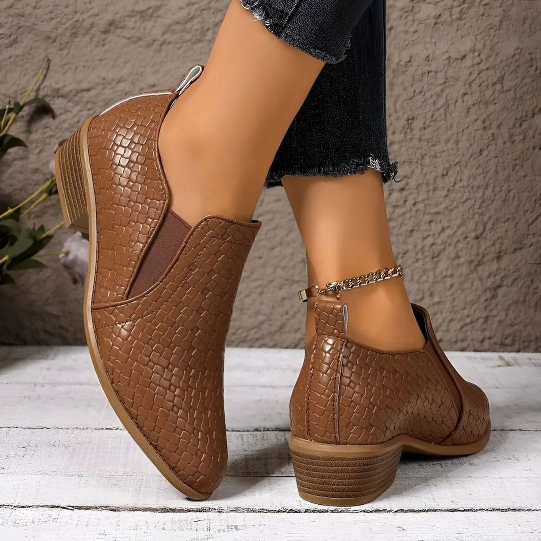 Brooke™ – Oxford Shoes for Timeless Everyday Elegance