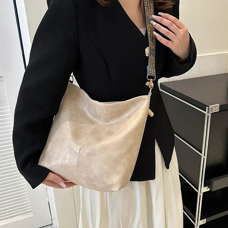 Natalie™ | Classic Shoulder Bag for Timeless Versatility