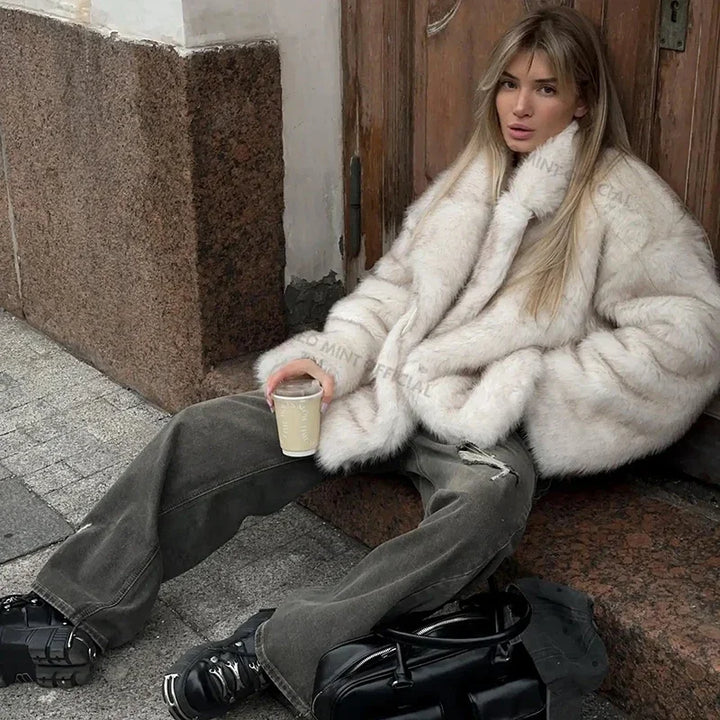 Ferlora™ | Amélie Gradient Faux Fur Coat